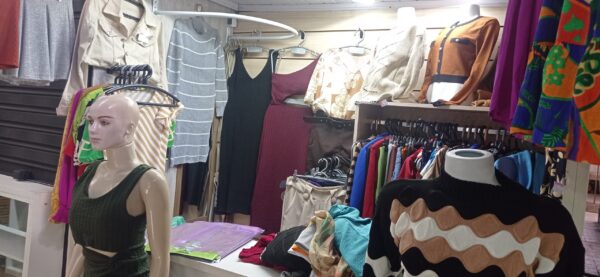 DINA MODA FEMININA